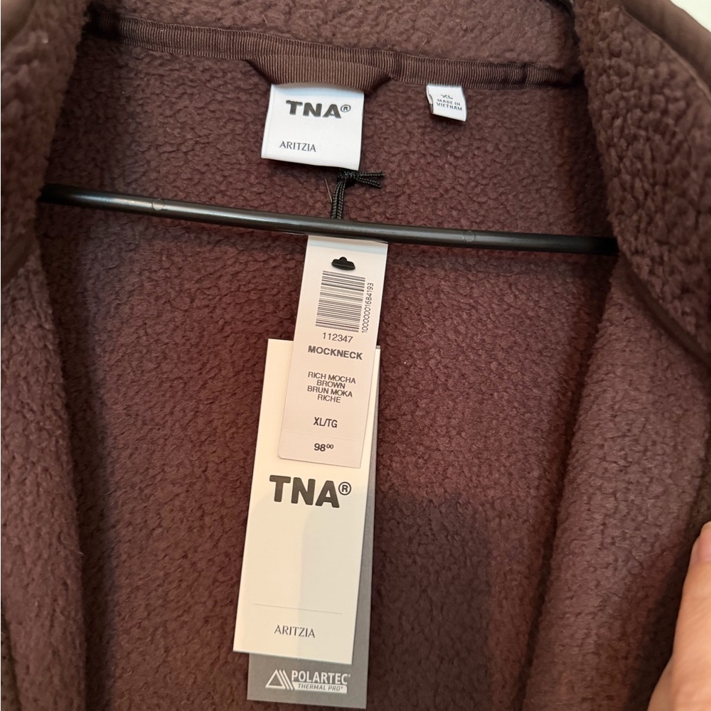 Aritzia TNA Polartec Thermal Pro Mockneck Fleece Vest Rich Mocha Brown NWT - Picture 6 of 6